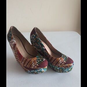 Aldo Tribal Print Wedges Size 37 🔴CLEARANCE 🔴